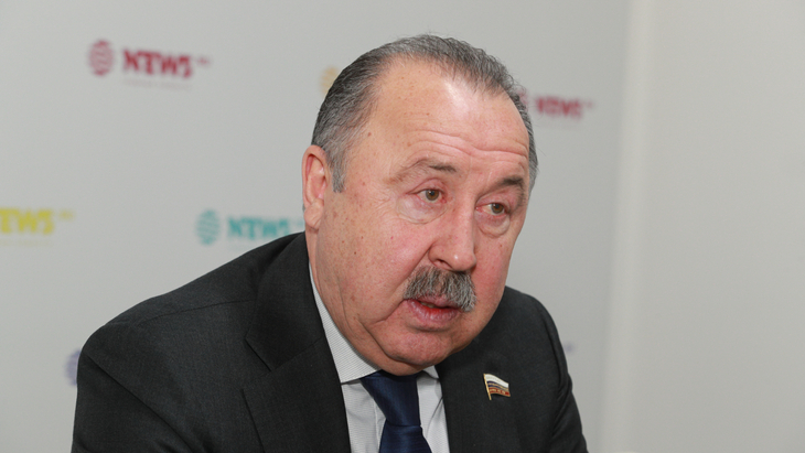 Валерий Газзаев