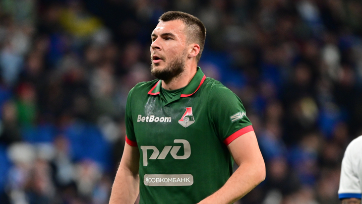 Николай Комличенко — нападающий «Локомотива»