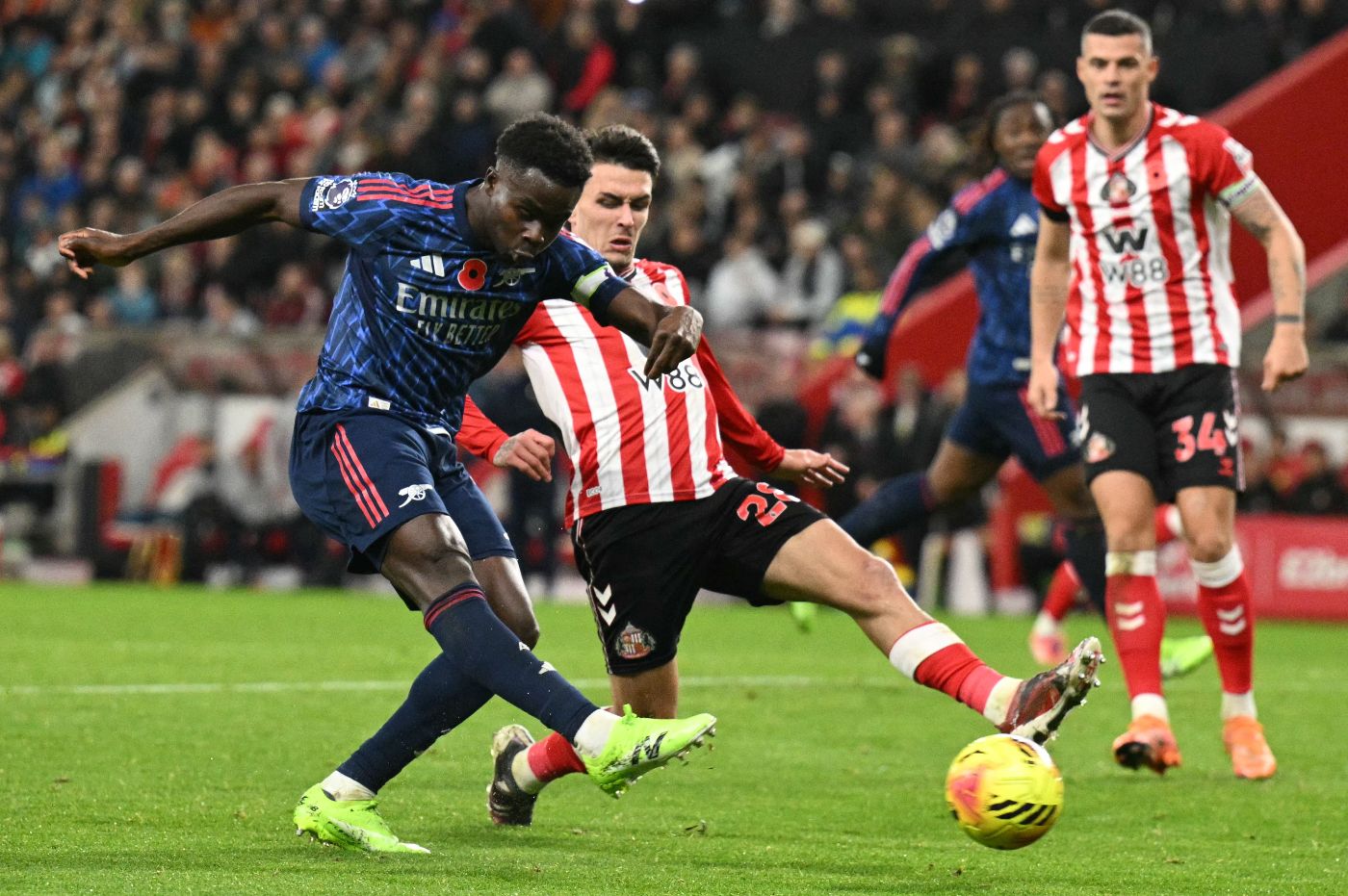 Букайо Сака