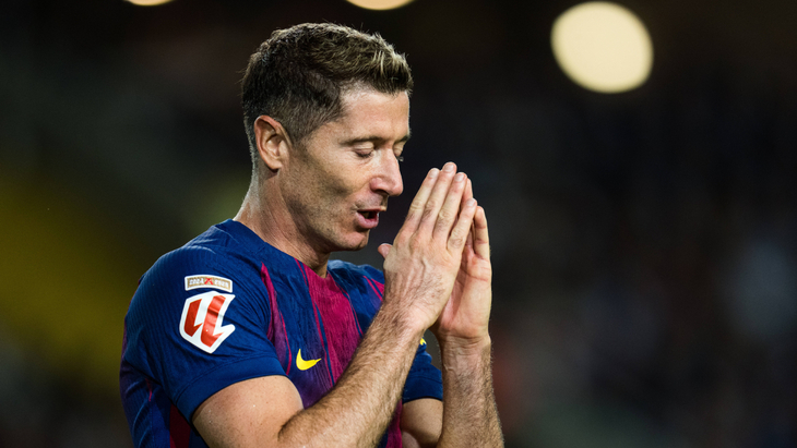 Роберт Левандовский — нападающий «Барселоны»