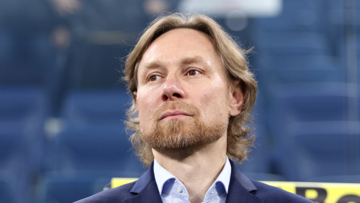 Валерий Карпин — главный тренер сборной России