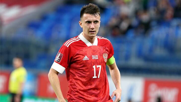 Александр Головин