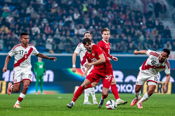 Россия — Перу