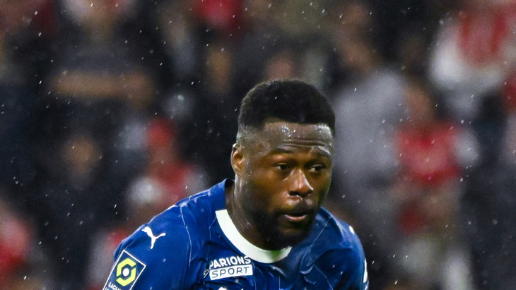 Шансель Мбемба — игрок ДР Конго