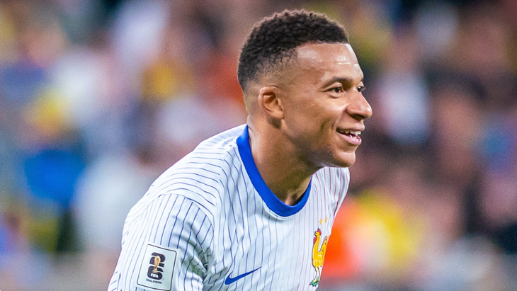 Килиан Мбаппе — нападающий сборной Франции