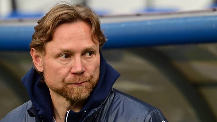 Валерий Карпин