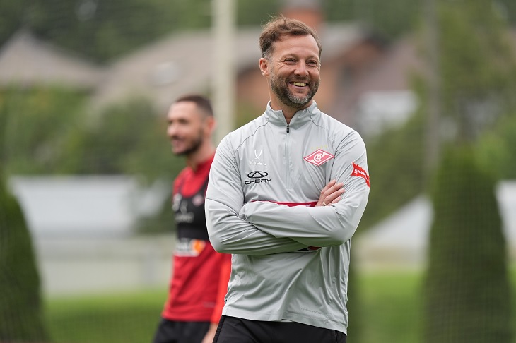 Вадим Романов