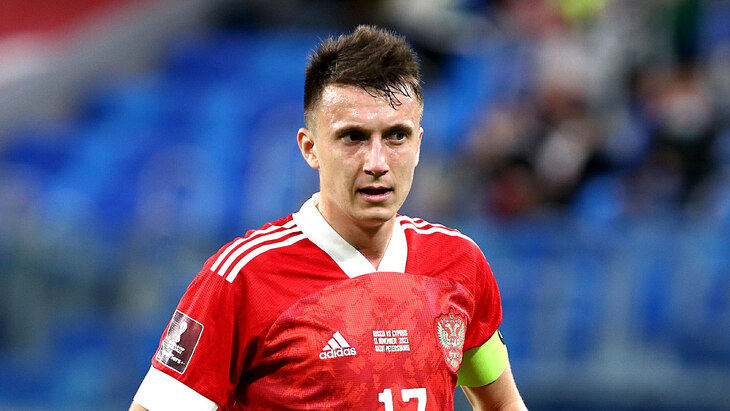 Александр Головин