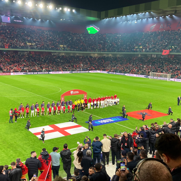 Албания — Англия