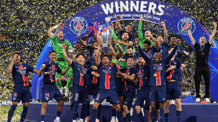 Футбольный клуб «Пари Сен-Жермен»