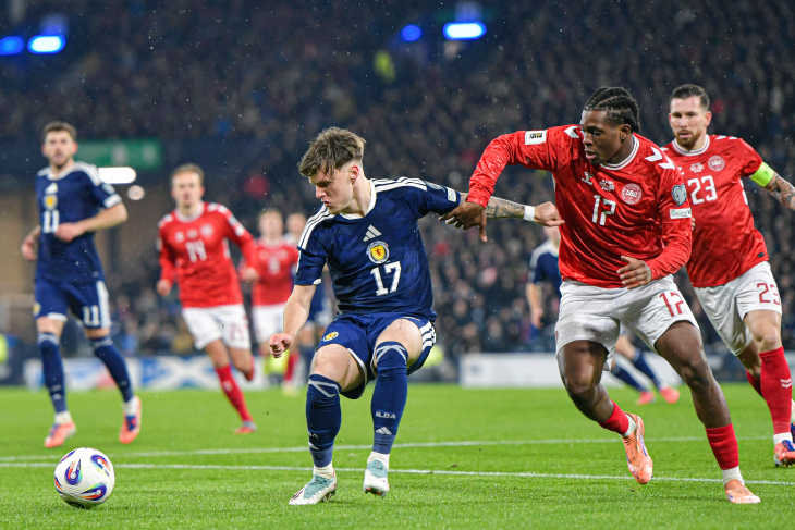 Шотландия – Дания