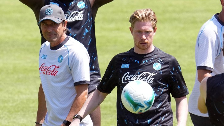 Антонио Конте и Кевин Де Брёйне