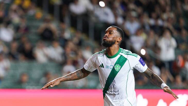 Айвен Тоуни