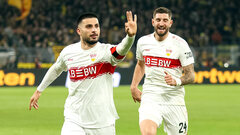 Дениз Ундав празднует хет-трик в ворота «Боруссии»