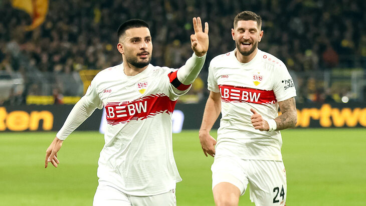 Дениз Ундав празднует хет-трик в ворота «Боруссии»