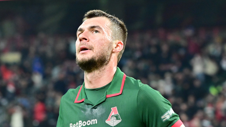 Николай Комличенко — нападающий «Локомотива»