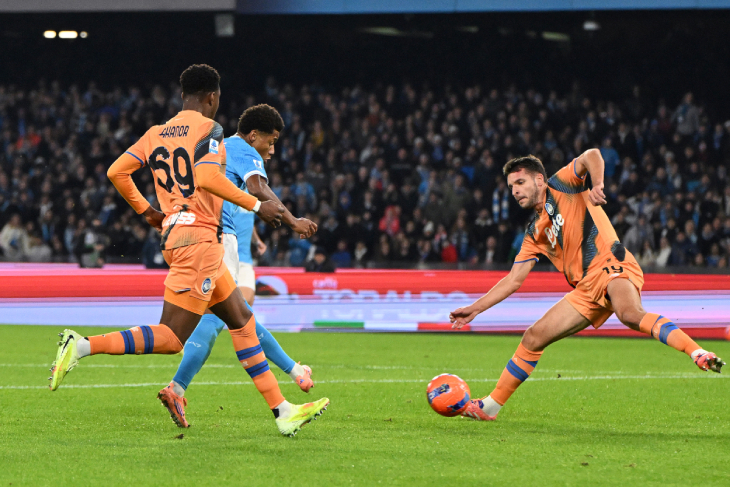 Первый гол Нереса