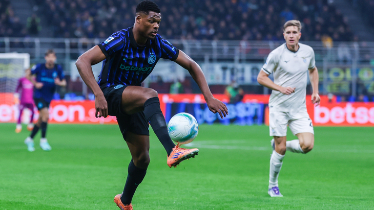 Дензел Дюмфрис