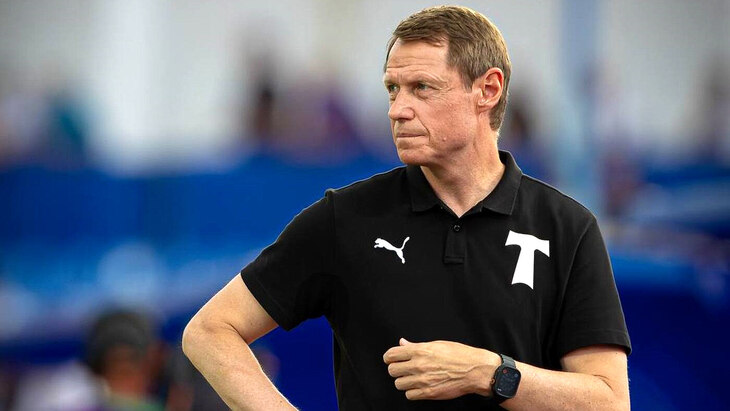 Олег Кононов