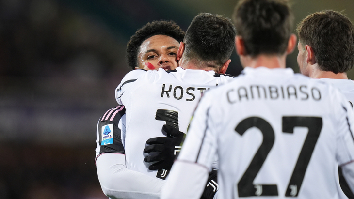 Уэстон Маккени (лицом)