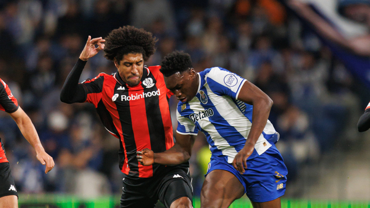 Фрагмент матча «Порту» — «Ницца»