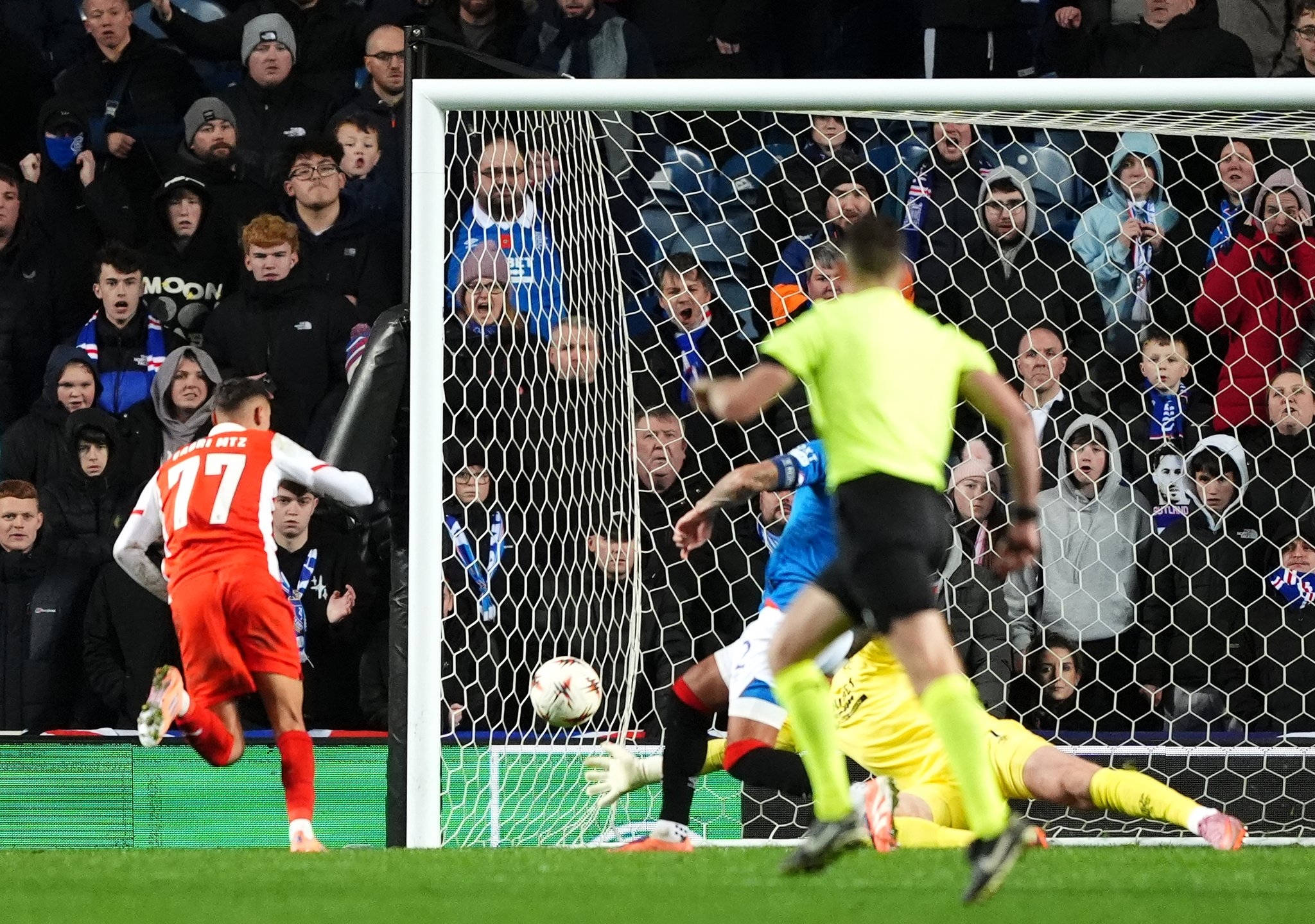 Габри Мартинес сравнивает счёт