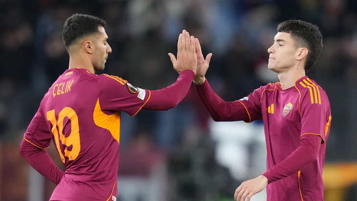 Фрагмент матча «Рома» — «Мидтьюлланн»