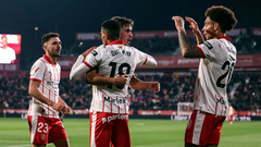 Игроки «Жироны» празднуют гол