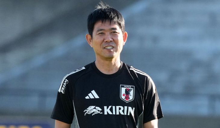 Хадзимэ Мориясу — главный тренер сборной Японии