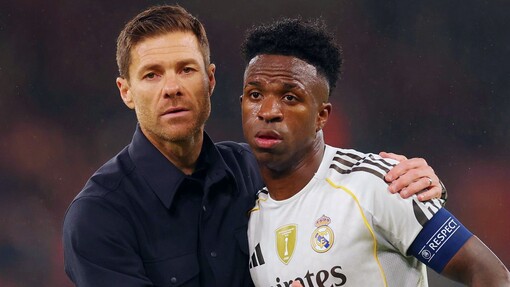 Хаби Алонсо и Винисиус Жуниор