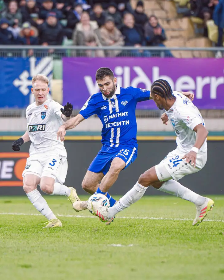 «Динамо Махачкала» — «Пари НН»