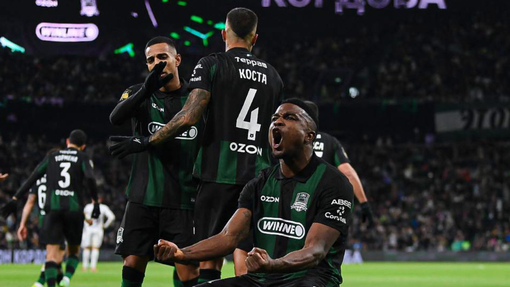 Игроки «Краснодара» празднуют гол