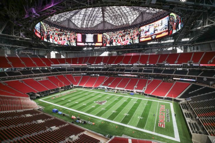 «Мерседес-Бенц»