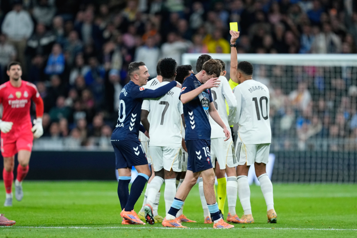 Каррерас получает жёлтую