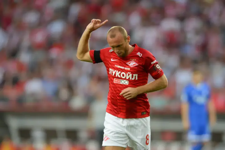 Денис Глушаков