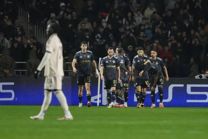 «Карабах» — «Аякс»