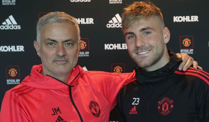 Жозе Моуринью и Люк Шоу