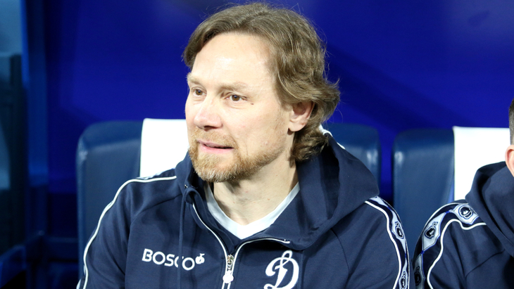 Валерий Карпин