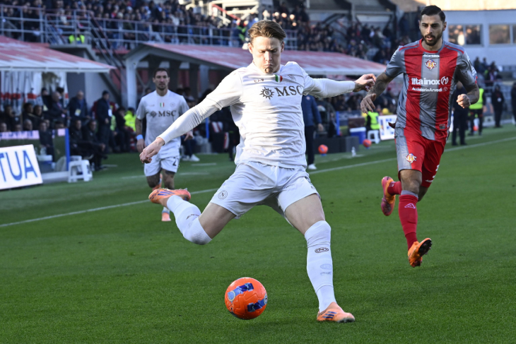 «Кремонезе» — «Наполи»