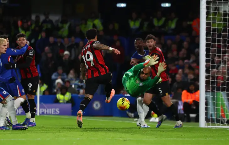 Джастин Клюйверт делает счет 2:2