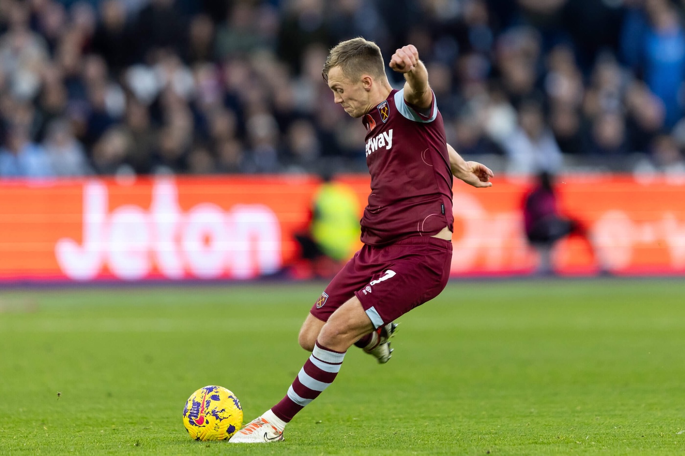 Джеймс Уорд-Проуз