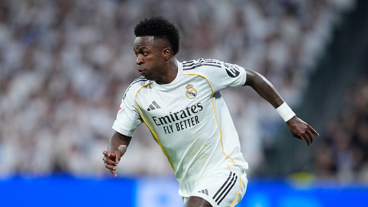 Винисиус — нападающий «Реала»