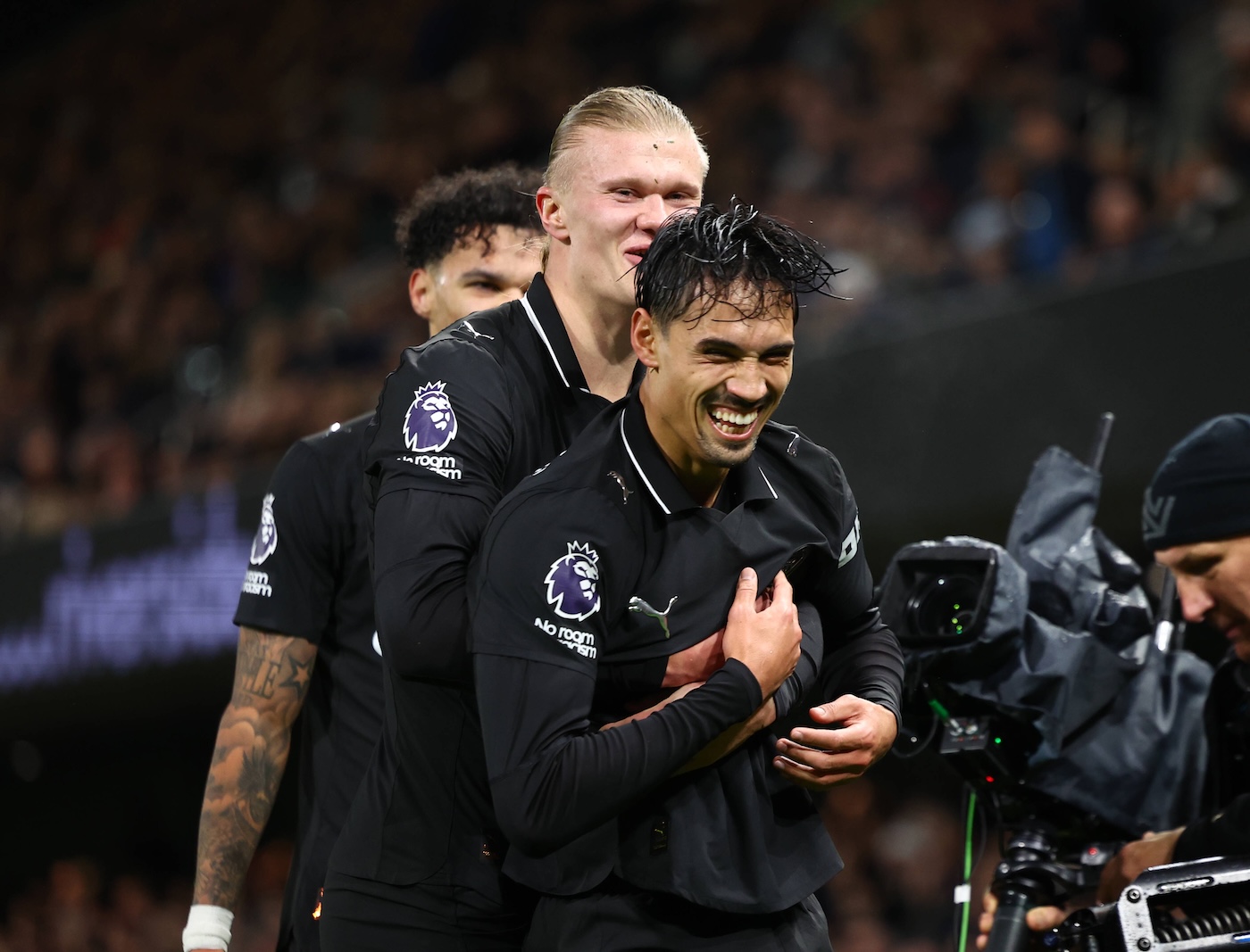 Тиджани Рейндерс