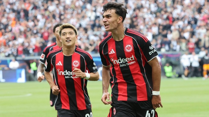 «Айнтрахт»