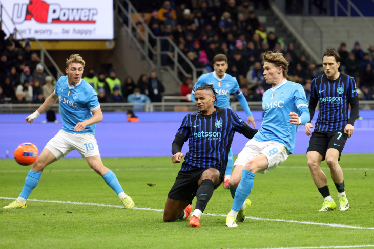 Гол Мактоминея