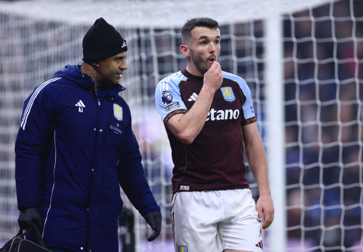 Макгинн уходит с поля