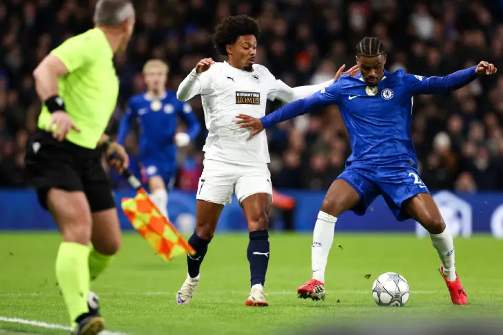 «Челси» — «Пафос»