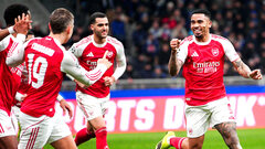 Игроки «Арсенала» празднуют гол