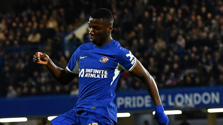 Мойсес Кайседо