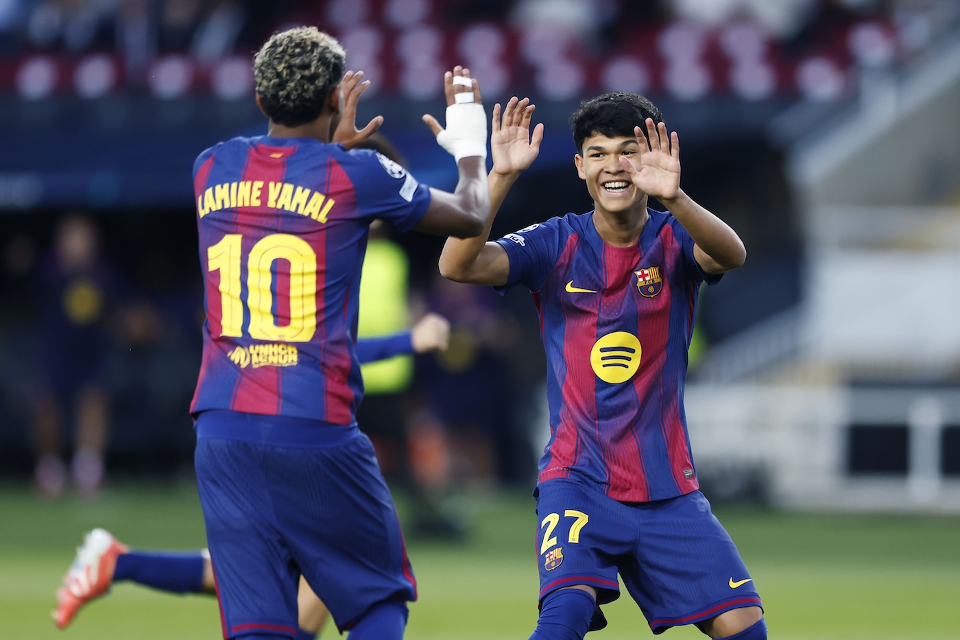 Ламин Ямаль и Дро Фернандес 